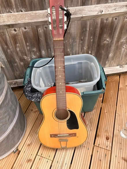Photo of free Broken guitar (Morden SM4) #1