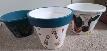 Photo of free 3 pottery plant pots (Tamworth, B77) #1
