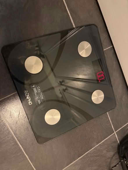 Photo of free RENPHO Digital Bathroom Smart Scale (Tooting SW19) #1