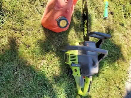 Photo of free Chainsaw and small fuel jug (Near Experimental Farm) #1