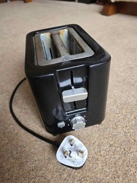 Photo of free Black 2-slice toaster (West Bridgford NG2) #1