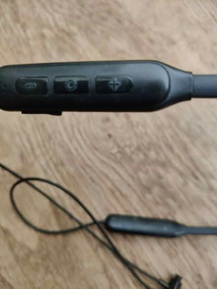 Photo of free Ear buds (Jericho OX2) #4