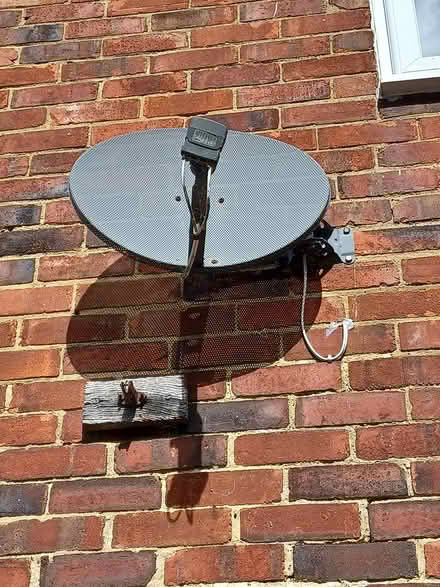 Photo of free pvr humex free sat (croydon CR2) #1