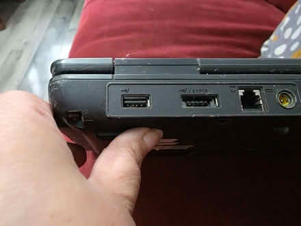 Photo of free Old Acer Laptop without charger (Acocks Green B27) #3