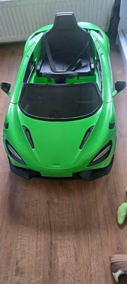 Photo of free Kids eletric car needs new battery (Harrow and Wealdstone HA3) #1