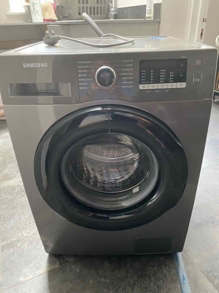 Photo of free It is a Samsung Series 5 ecobubble washing machine, model: (Heybridge CM9) #1