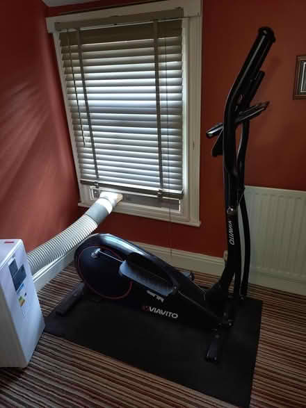 Photo of free Viavita eliptical trainer (Kenilworth,Warwickshire.) #1