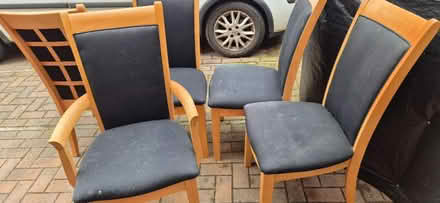 Photo of free 5 Dinning chairs (Snedshill TF2 TF2) #1