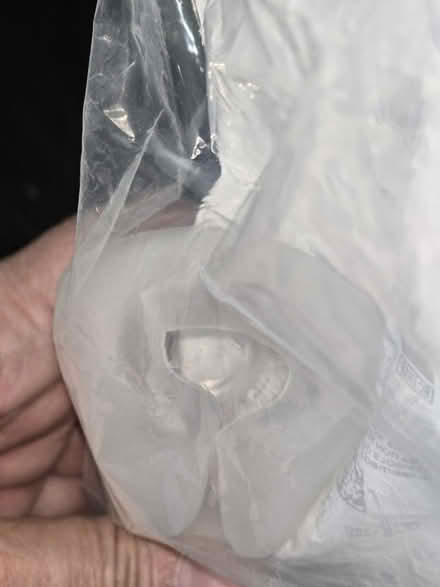 Photo of free Mirage FX cushion nasal masks (Saline) #3