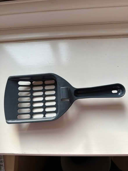 Photo of free Litter scoop (Sonning RG4) #1