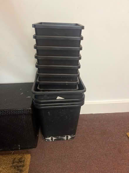 Photo of free Large plant pots (East Croydon CR0) #1