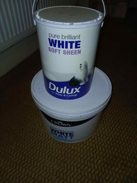 Photo of free white paint (south yardley B25) #1