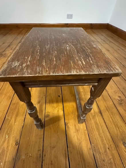 Photo of free Small bedside table (Stoke Newington N16) #3