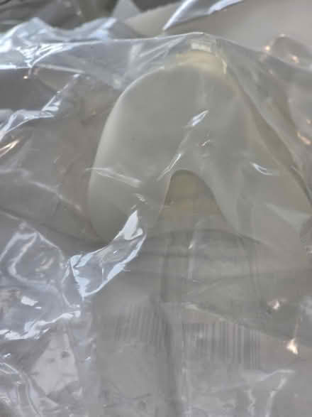 Photo of free Mirage FX cushion nasal masks (Saline) #2