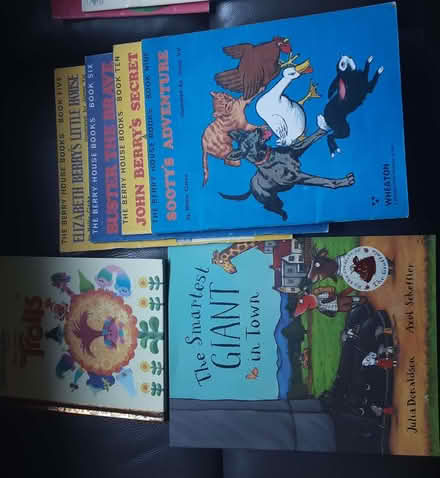 Photo of free Childrens books (Haldens AL7) #1