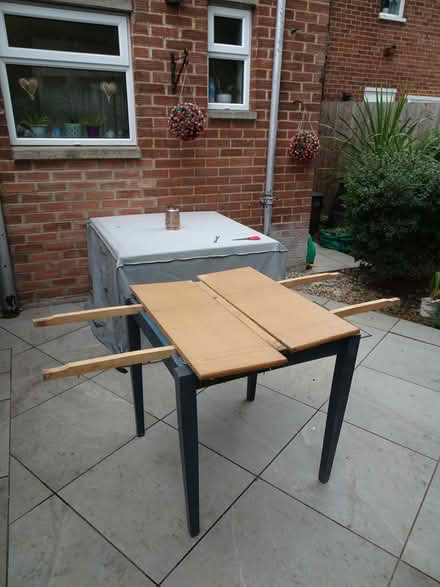 Photo of free Workbench (Wokingham RG40) #1