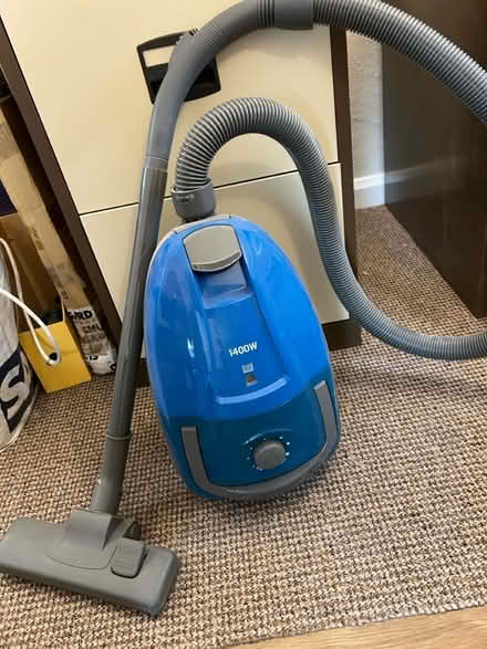 Photo of free Vacuum cleaner (SL1) #1