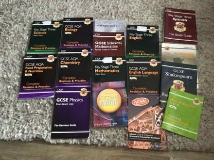 Photo of free GCSE CGP books (Orpington BR6) #1