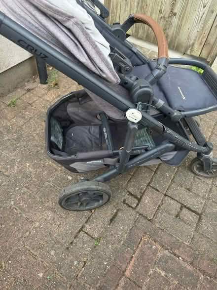 Photo of free UPPAbaby CRUZ V2 Pushchair (BR3) #2