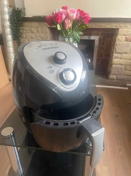 Photo of free Daewoo Air fryer 2L (Bulwell Lane NG6) #1