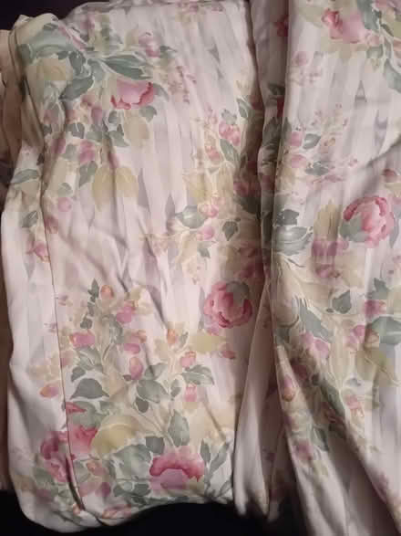 Photo of free fabric, two old curtains (Old Harlow CM17) #2