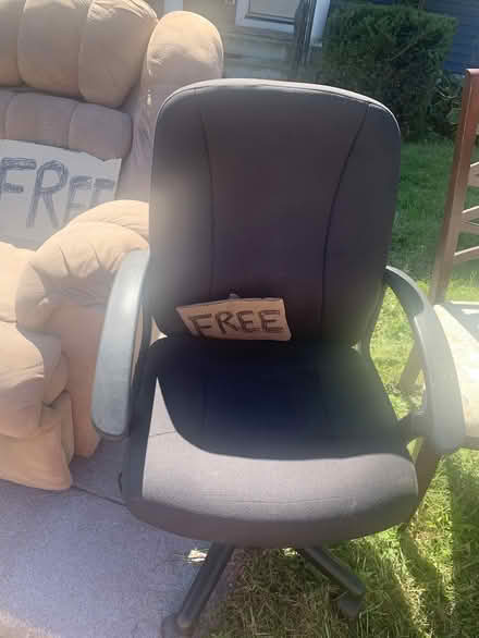 Photo of free recliner, office chair, etc (Grafton) #2
