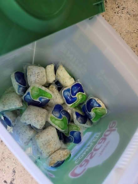 Photo of free Cascade complete dishwasher pods (North Sunnyvale) #2