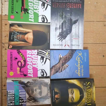 Photo of free German books (Southdown AL5) #1