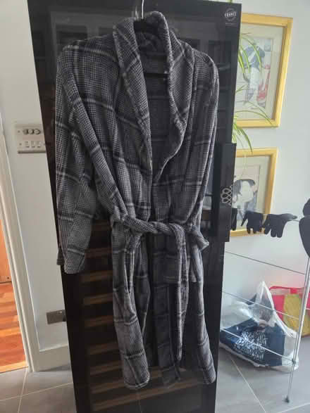 Photo of free Mens dressing gown small/medium (Ladywell SE13) #1