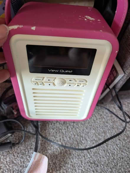 Photo of free View Quest Pink digital radio (Bedfont TW14) #1