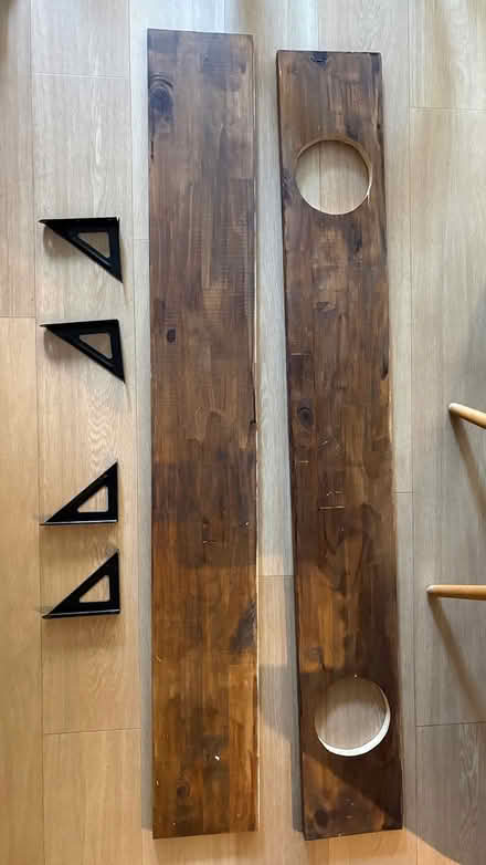 Photo of free Shelves wood (RG13GY) #1