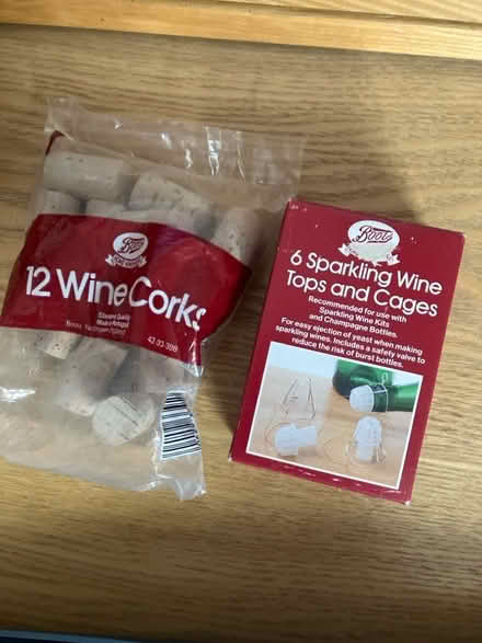 Photo of free Unused corks from winemaking (Berkhamsted HP4) #1