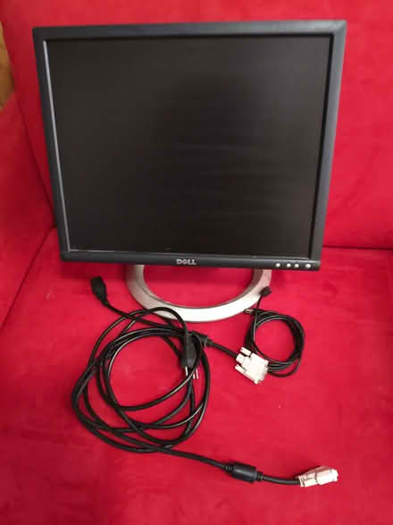 Photo of free Dell 19" Monitor - 1905FP (Abingdon OX14) #1