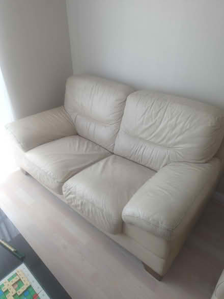 Photo of free Cream sofa and chair (Houghton Regis LU5) #1