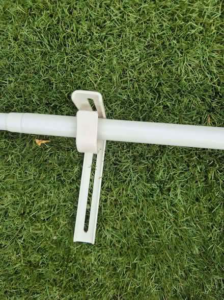 Photo of free IKEA curtain pole (Woosehill RG41) #4
