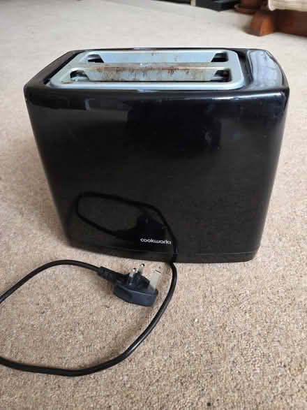 Photo of free Cookworks Black 2-Slice Toaster (West Bridgford NG2) #1