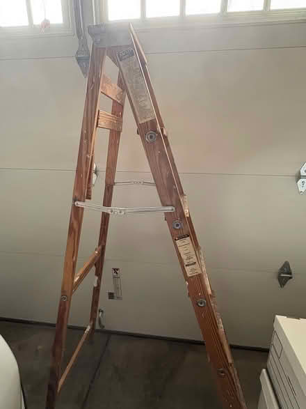 Photo of free 6 foot ladder (Erie) #2