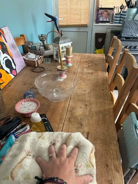 Photo of free Solid Oak Dining Table and 6 Chairs (Bexhill TN39) #2