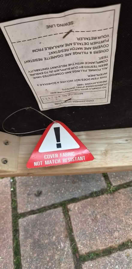 Photo of free 5 Dinning chairs (Snedshill TF2 TF2) #2