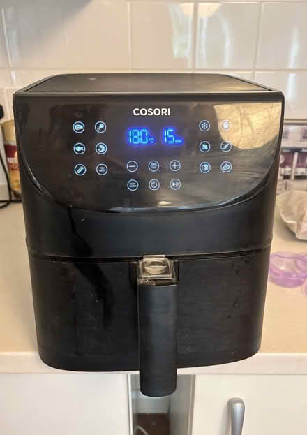 Photo of free Air Fryer (Holland Park W11) #1