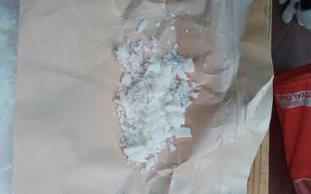 Photo of free kilo bag of soy wax flakes (Timperley WA15) #2
