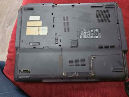 Photo of free Old Acer Laptop without charger (Acocks Green B27) #2