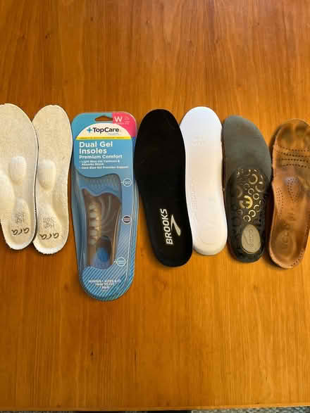 Photo of free Shoe inserts, women’s 6-10 (Downtown Mountain View) #1