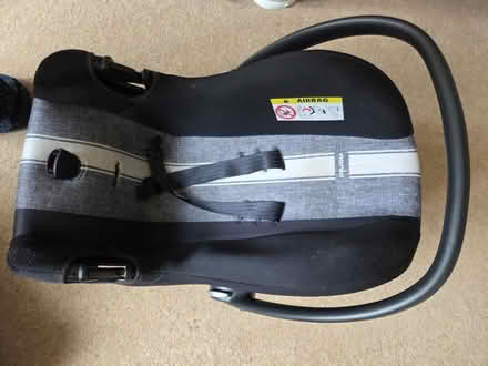 Photo of free Beone baby car seat and carrier (West Bridgford NG2) #3