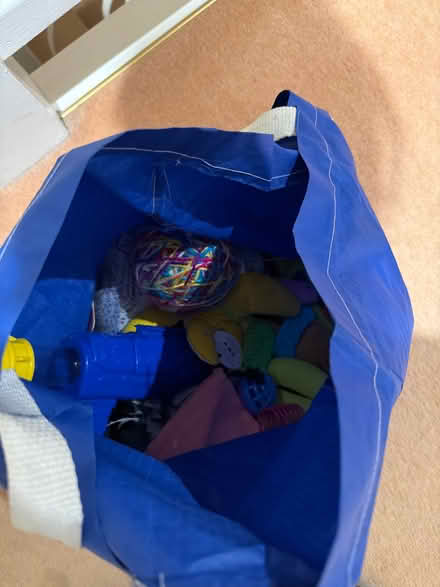 Photo of free Bag of cat toys (Sonning RG4) #1