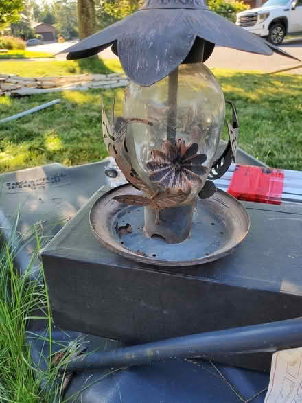 Photo of free Glass bird feeder (Near Experimental Farm) #1