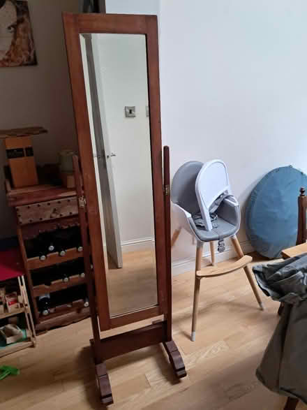 Photo of free Mirror (firhouse) #2