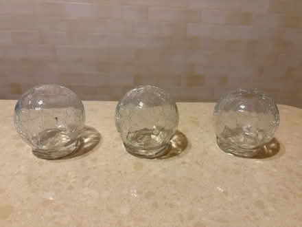 Photo of free 3 crackle globes for solar lights (St. Louis-Southampton) #3
