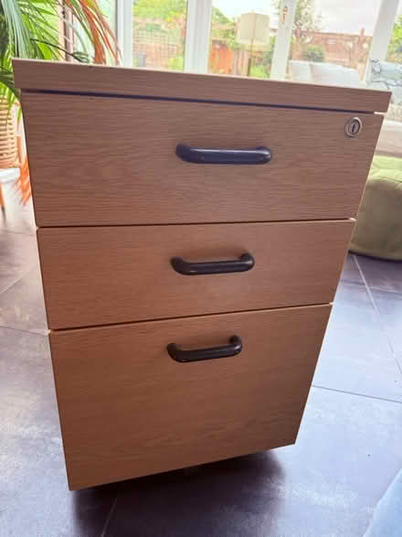 Photo of free Set of desk draws (Maidenhead SL6 4) #1