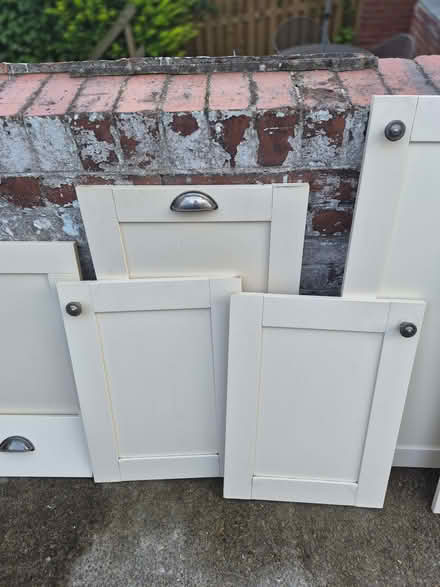 Photo of free Cream kitchen doors with brass handles (Horsforth LS18) #2